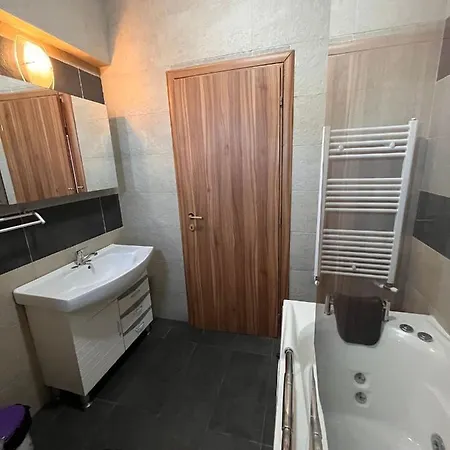 Apartment Premium Joy Life